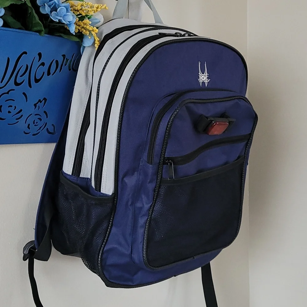 Highroad Unisex 3 Compartment Heavy Duty Hiking Backpack with Blinking Light
